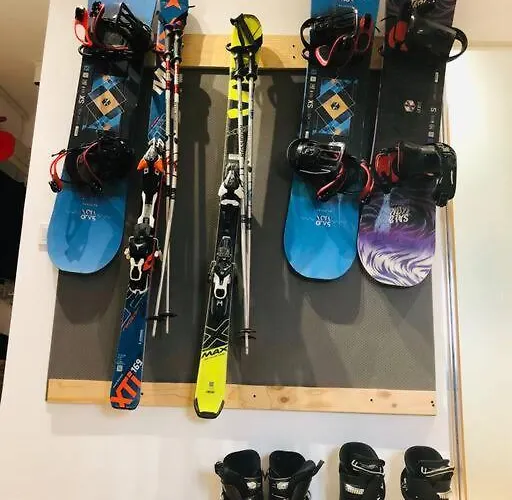 Апартаменты Maribel A Pie De Pista