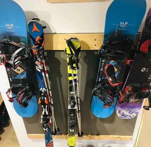 Апартаменты Maribel A Pie De Pista