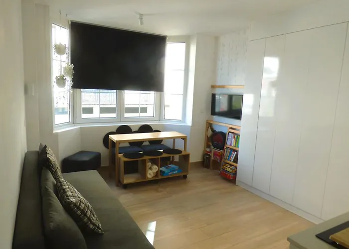 Maribel A Pie De Pista Διαμέρισμα *